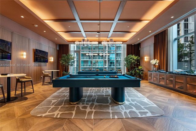 77 SE 5th Street 3001, Miami, FL 33131