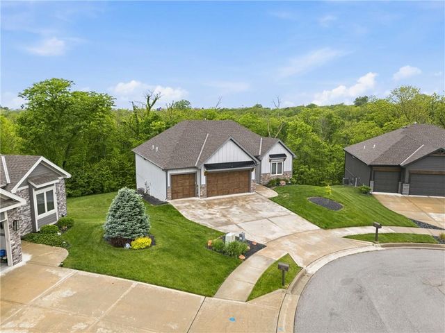 4601 NW 141st Terrace, Platte City, MO 64079