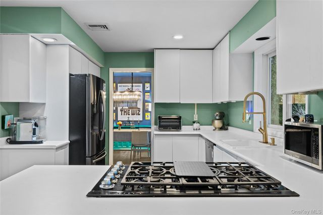 215 Route 164, Patterson, NY 12563