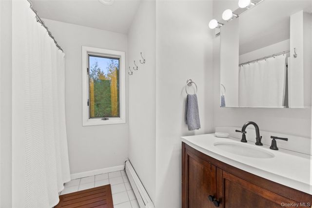 215 Route 164, Patterson, NY 12563