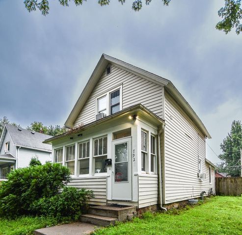 792 Cook Avenue E, Saint Paul, MN 55106