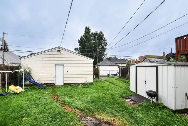 792 Cook Avenue E, Saint Paul, MN 55106