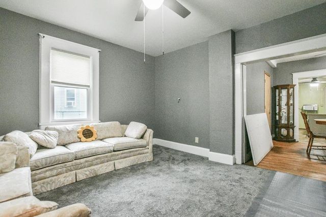 792 Cook Avenue E, Saint Paul, MN 55106