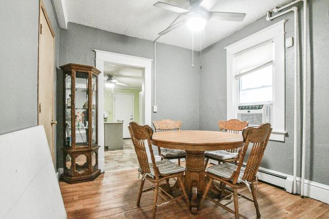 792 Cook Avenue E, Saint Paul, MN 55106