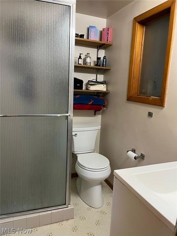 8320 Banner Lane, Parma, OH 44129