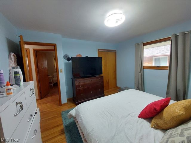 8320 Banner Lane, Parma, OH 44129