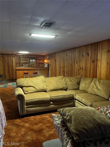 8320 Banner Lane, Parma, OH 44129