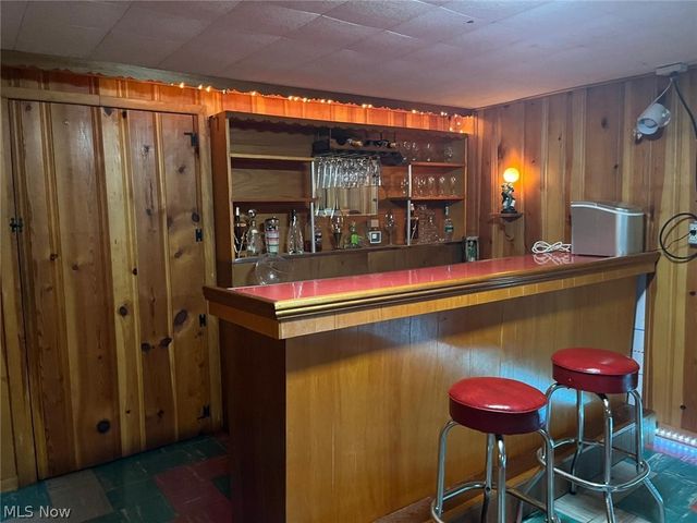 8320 Banner Lane, Parma, OH 44129