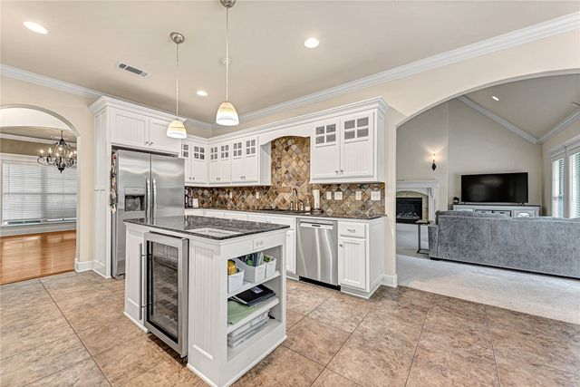 5606 S 46th Street, Rogers, AR 72758