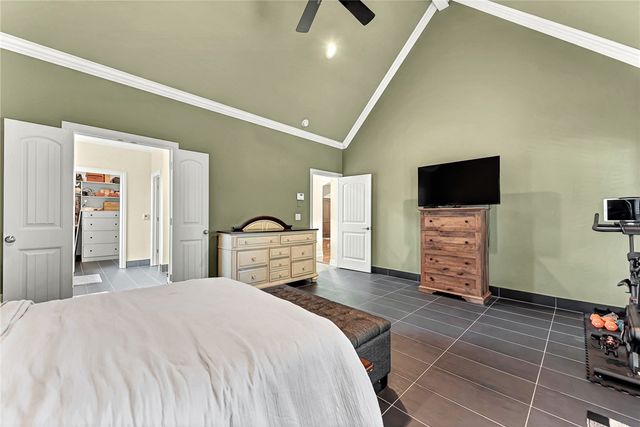 5606 S 46th Street, Rogers, AR 72758