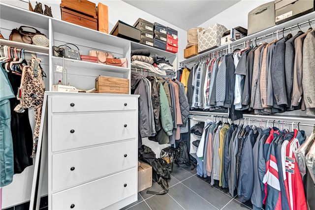 5606 S 46th Street, Rogers, AR 72758