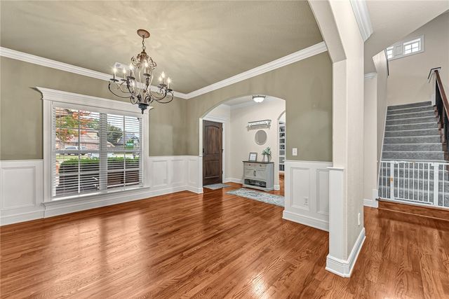 5606 S 46th Street, Rogers, AR 72758