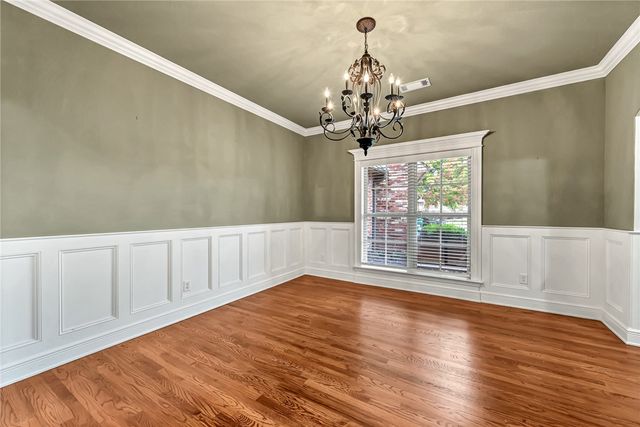 5606 S 46th Street, Rogers, AR 72758