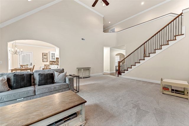 5606 S 46th Street, Rogers, AR 72758