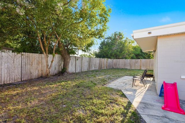 8373 76TH AVENUE, Seminole, FL 33777