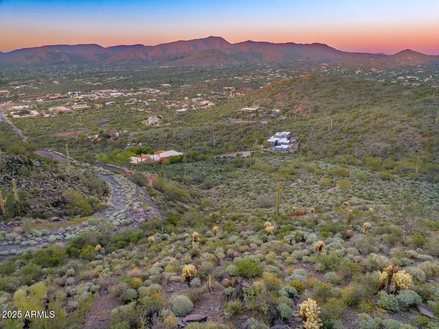 37200 N School House Road 3, Cave Creek, AZ 85331