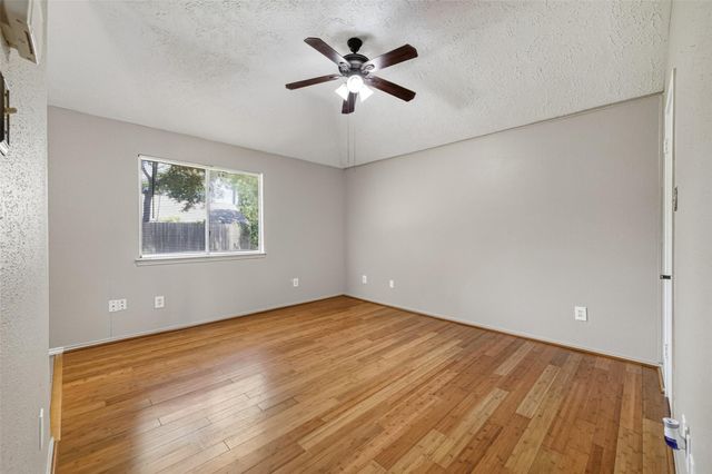 14002 Kathi Lynn Lane, Sugar Land, TX 77498