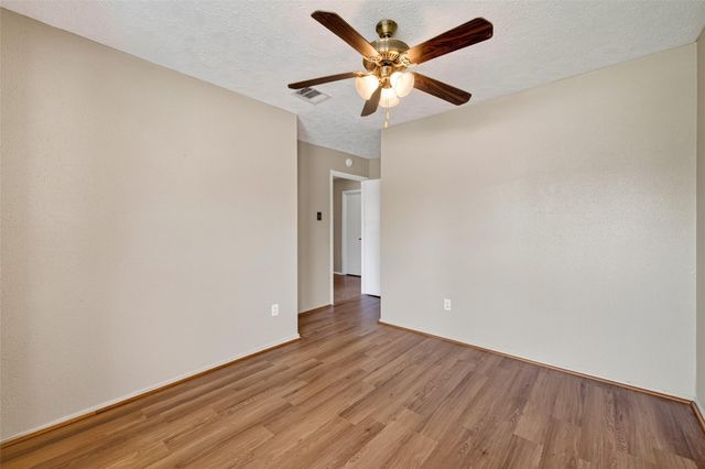 14002 Kathi Lynn Lane, Sugar Land, TX 77498