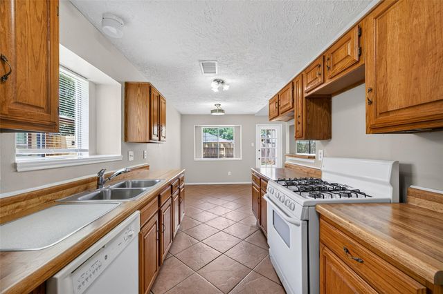 14002 Kathi Lynn Lane, Sugar Land, TX 77498