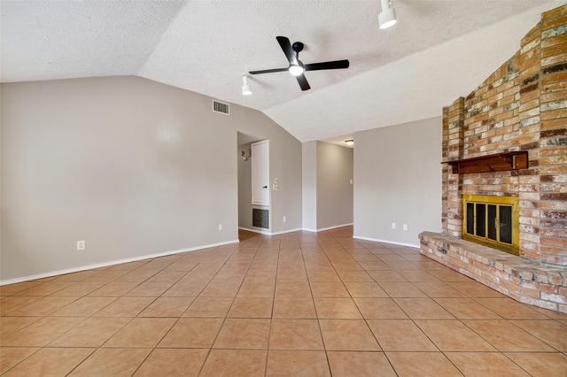 14002 Kathi Lynn Lane, Sugar Land, TX 77498