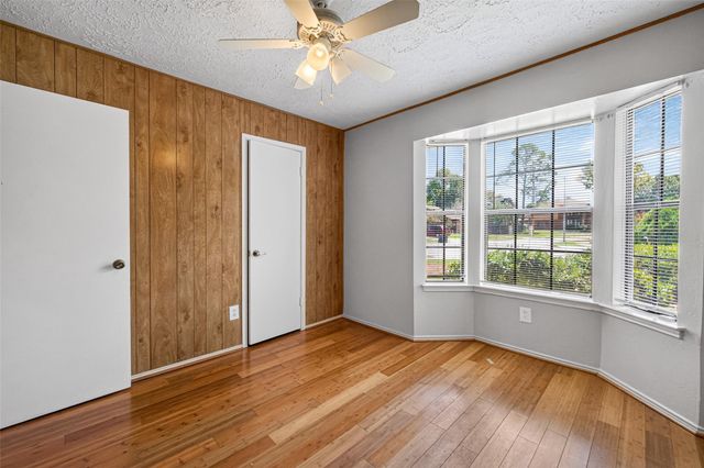 14002 Kathi Lynn Lane, Sugar Land, TX 77498