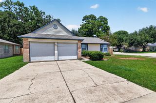 14002 Kathi Lynn Lane, Sugar Land, TX 77498