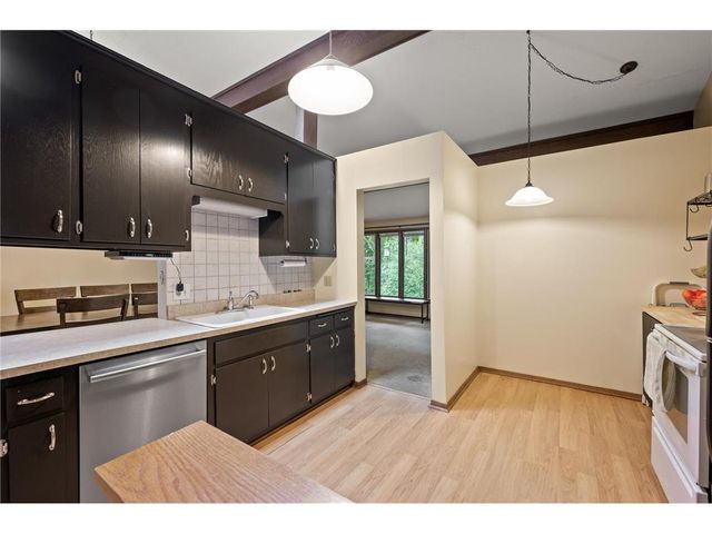 2608 Sumac Ridge, Saint Paul, MN 55110