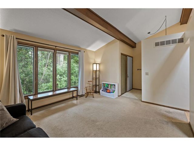 2608 Sumac Ridge, Saint Paul, MN 55110