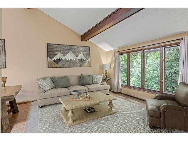 2608 Sumac Ridge, Saint Paul, MN 55110
