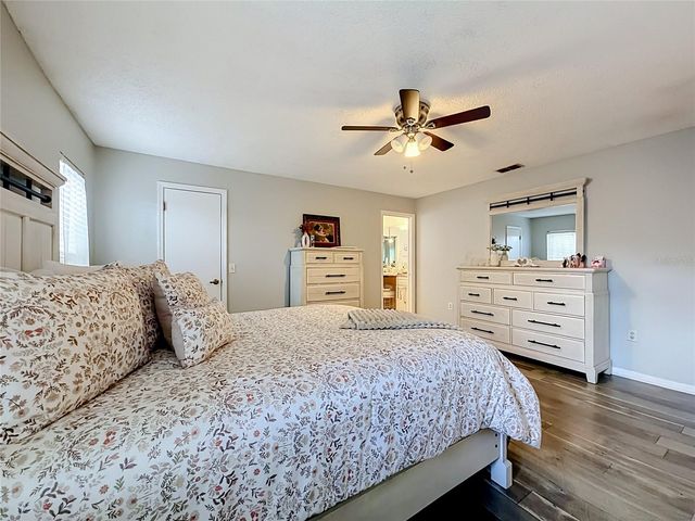 218 GLENRIDGE LOOP N, Lakeland, FL 33809