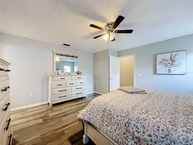 218 GLENRIDGE LOOP N, Lakeland, FL 33809