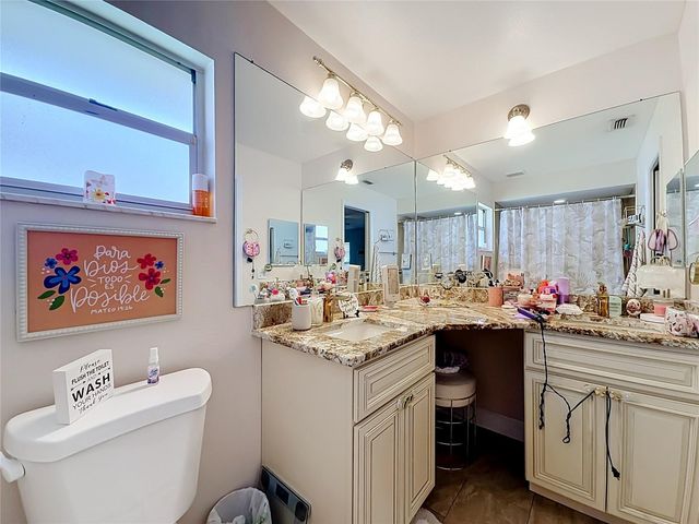218 GLENRIDGE LOOP N, Lakeland, FL 33809
