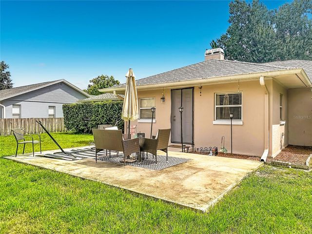 218 GLENRIDGE LOOP N, Lakeland, FL 33809