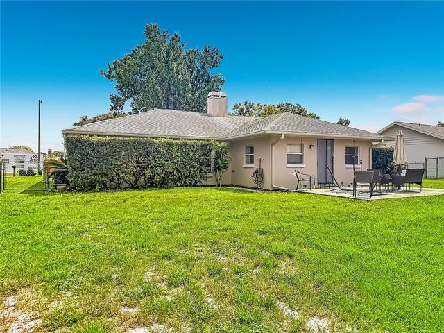 218 GLENRIDGE LOOP N, Lakeland, FL 33809