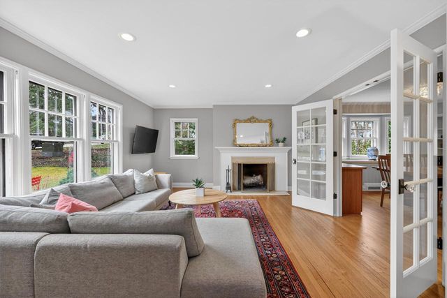 3316 Blackhawk Drive, Madison, WI 53705