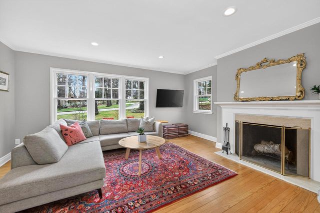 3316 Blackhawk Drive, Madison, WI 53705