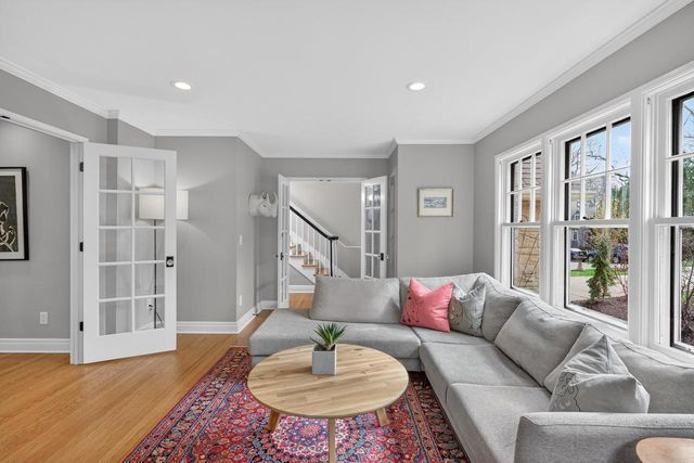 3316 Blackhawk Drive, Madison, WI 53705