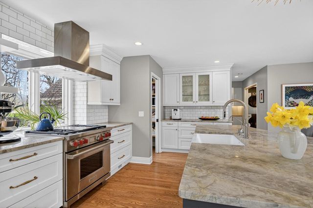 3316 Blackhawk Drive, Madison, WI 53705