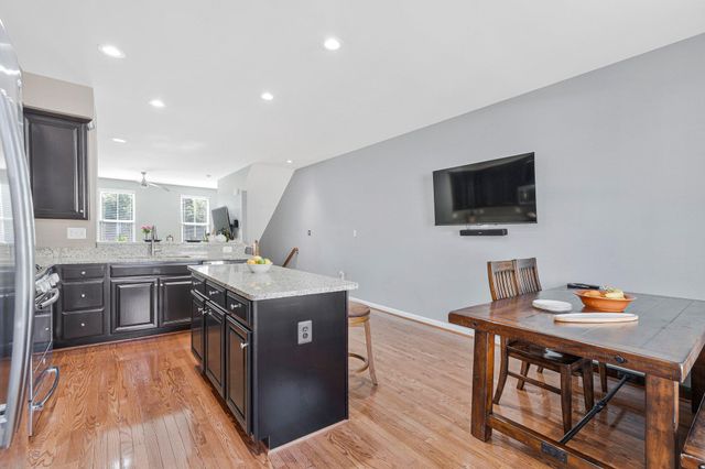 24977 COATS SQ, Aldie, VA 20105