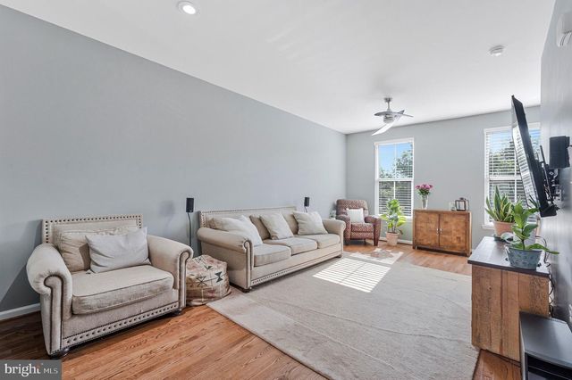 24977 COATS SQ, Aldie, VA 20105
