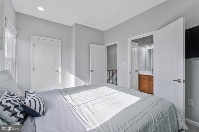 24977 COATS SQ, Aldie, VA 20105