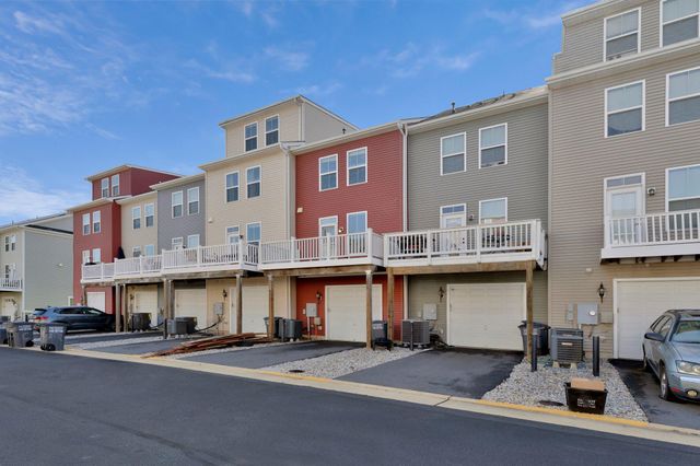 24977 COATS SQ, Aldie, VA 20105