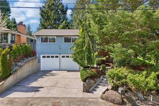 9009 30th Avenue NW, Seattle, WA 98117