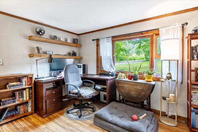 2083 Bartlett Hill Road, Cambridge, VT 05464
