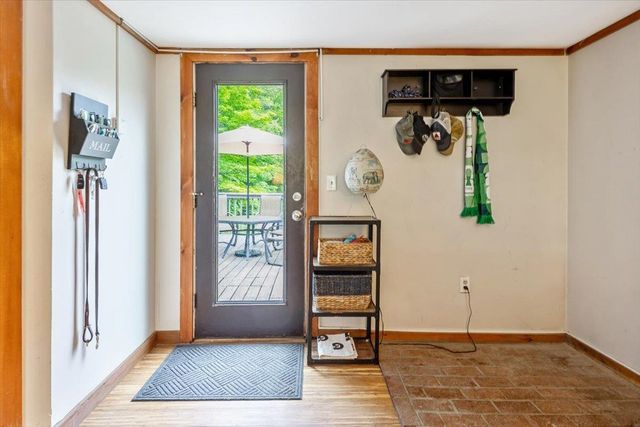 2083 Bartlett Hill Road, Cambridge, VT 05464