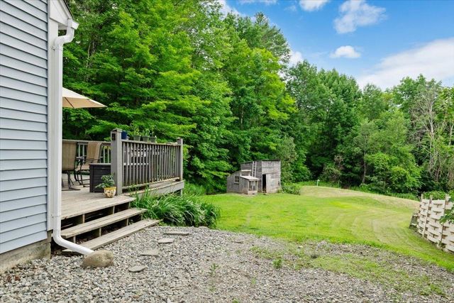 2083 Bartlett Hill Road, Cambridge, VT 05464