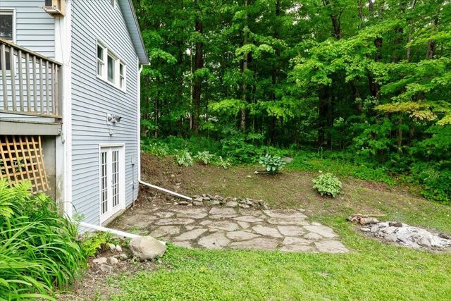 2083 Bartlett Hill Road, Cambridge, VT 05464