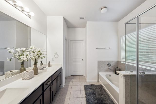 1516 Foshee Court, Alvin, TX 77511
