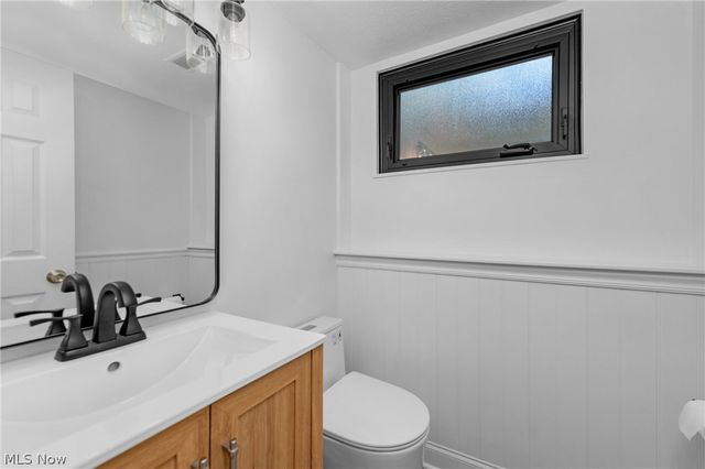 17069 Partridge Drive, Strongsville, OH 44136