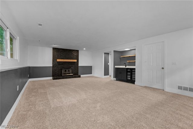 17069 Partridge Drive, Strongsville, OH 44136